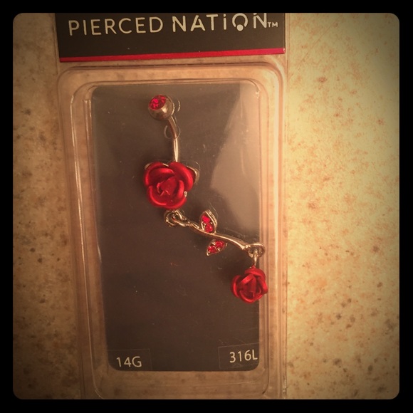 Belly button ring - Picture 1 of 1